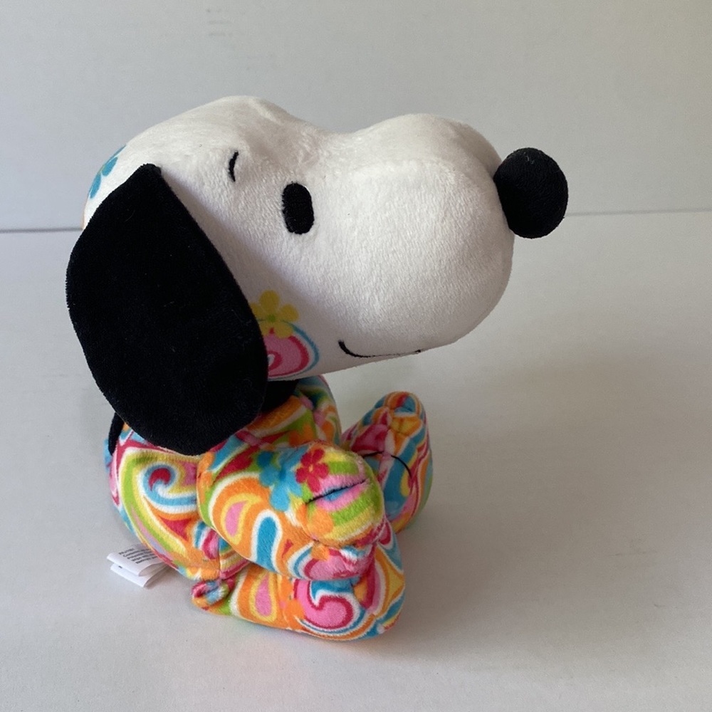 Hallmark Peanuts Snoopy Tie dye Buddy 10" Plush Stuffed